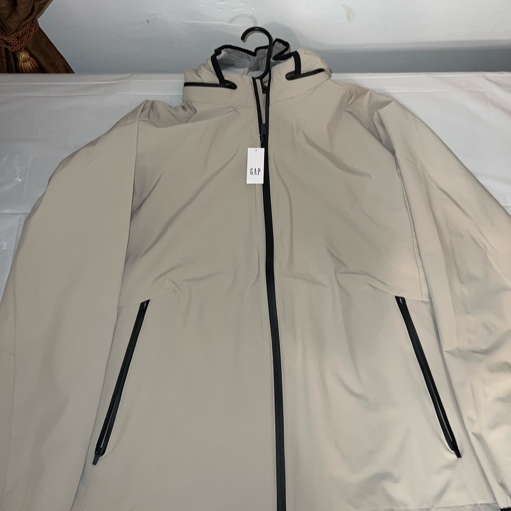 Men GAP jacket size XL new